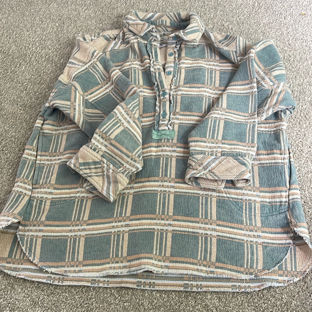 Free people sweatshirt flannel